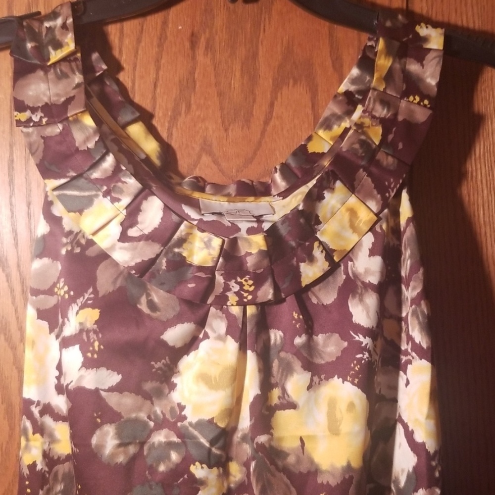 WOMEN'S Top